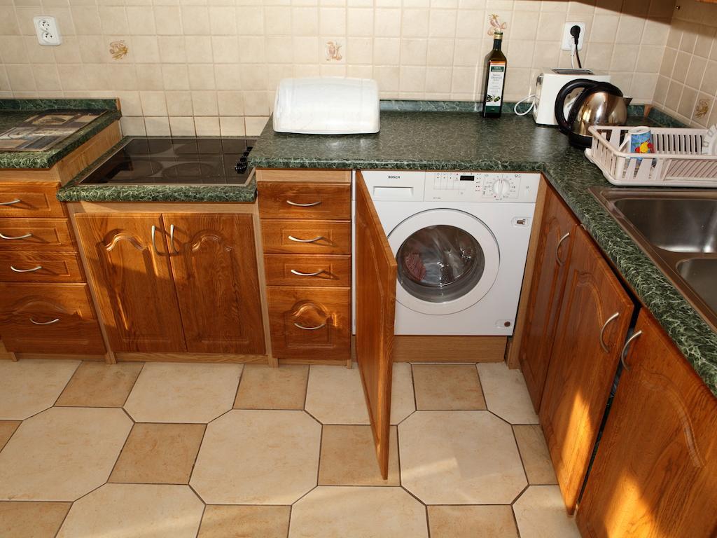 7k - Apartmány Lázeňská Karlovy Vary Habitación foto